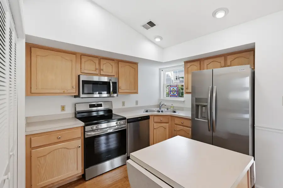 1036 Keeneland Court, Frankfort, KY 40601 - #3