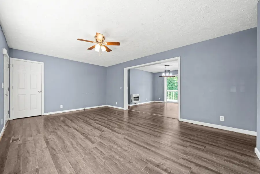 6190 Latham Road, Hopkinsville, KY 42240 - #2