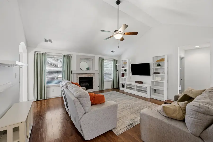 116 S Colonial Heights Drive, Georgetown, KY 40324 - #2