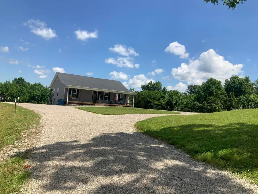 1160 Dennis Road, Lawrenceburg, KY 40342 - #2