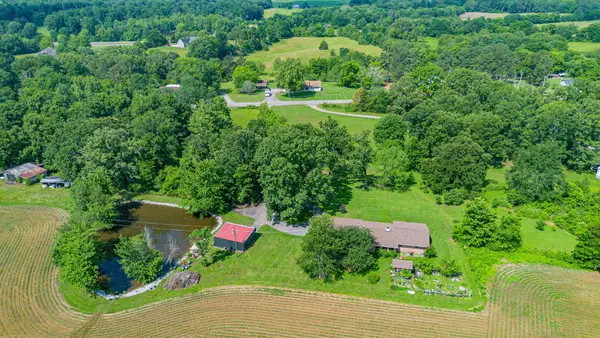 2403 Murray Highway, Benton, KY 42025