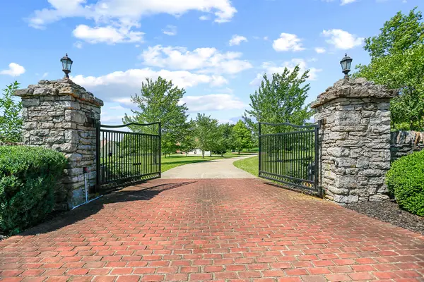 1601 Sahalee Drive, Lexington, KY 40511