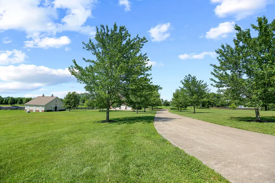 1601 Sahalee Drive, Lexington, KY 40511 - #2