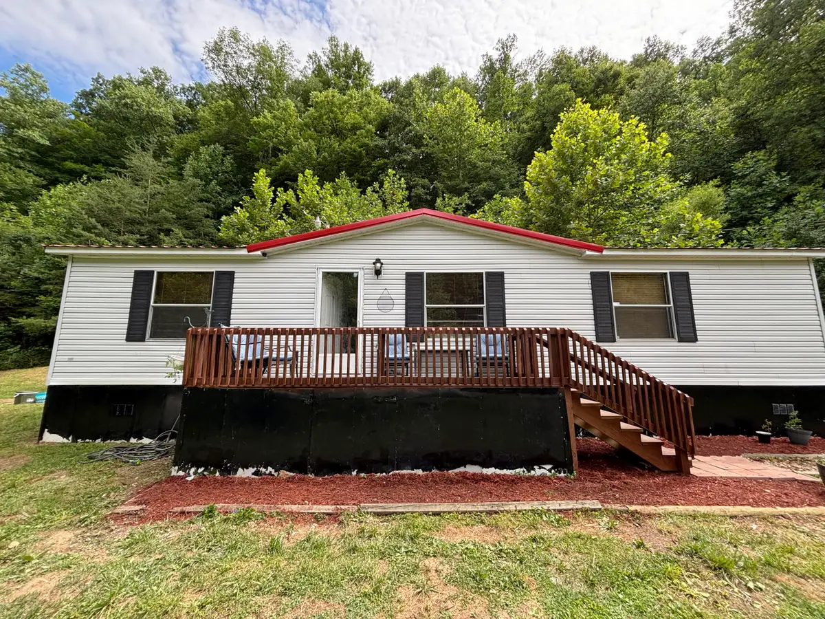 663 Sol Hollow Road, Manchester, KY 40962 - #1