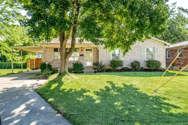 4501 Swako Lane, Louisville, KY 40216