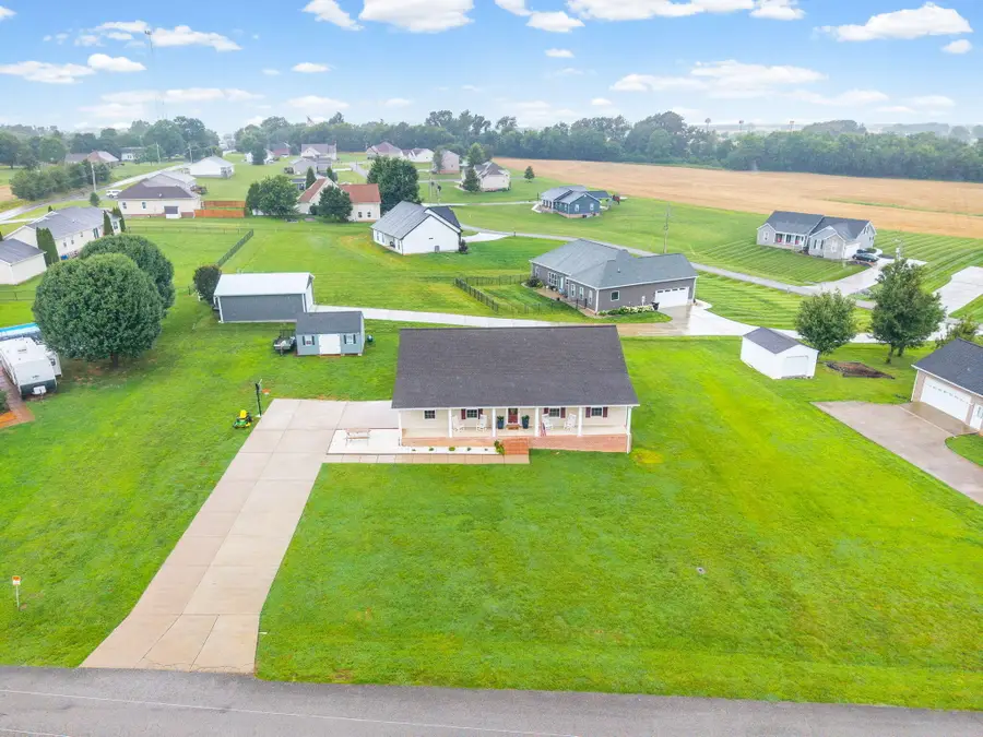 54 Victoria Drive, Cadiz, KY 42211 - #2