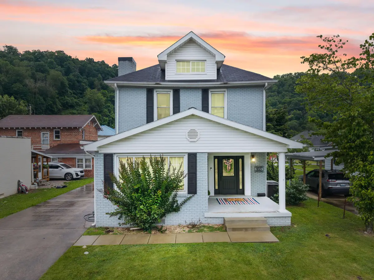 305 Euclid Avenue, Paintsville, KY 41240 - #1