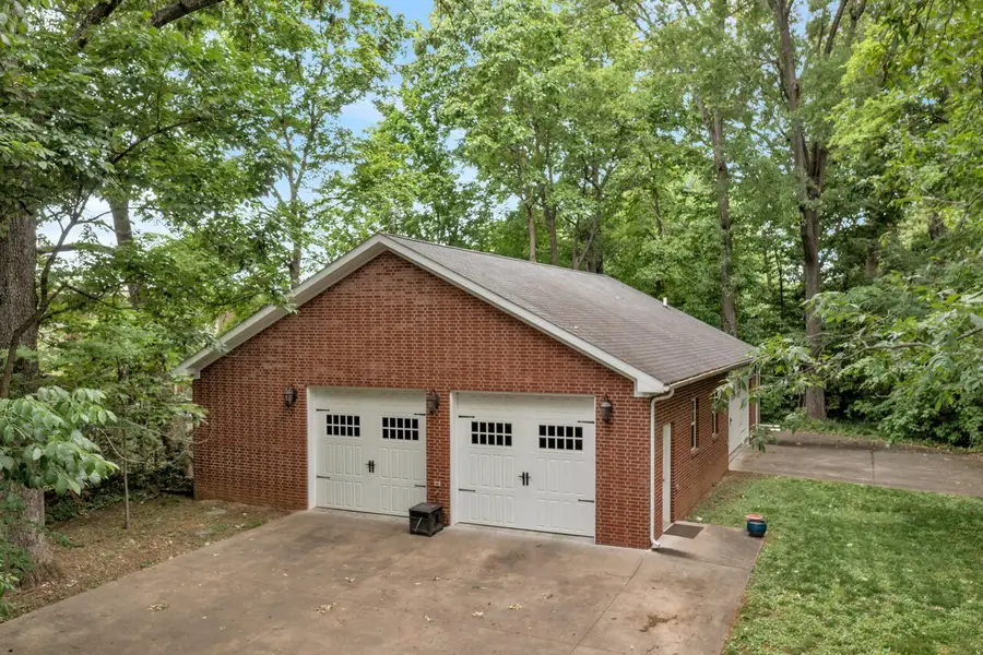 1106 Poplar Street, Murray, KY 42071 - #3