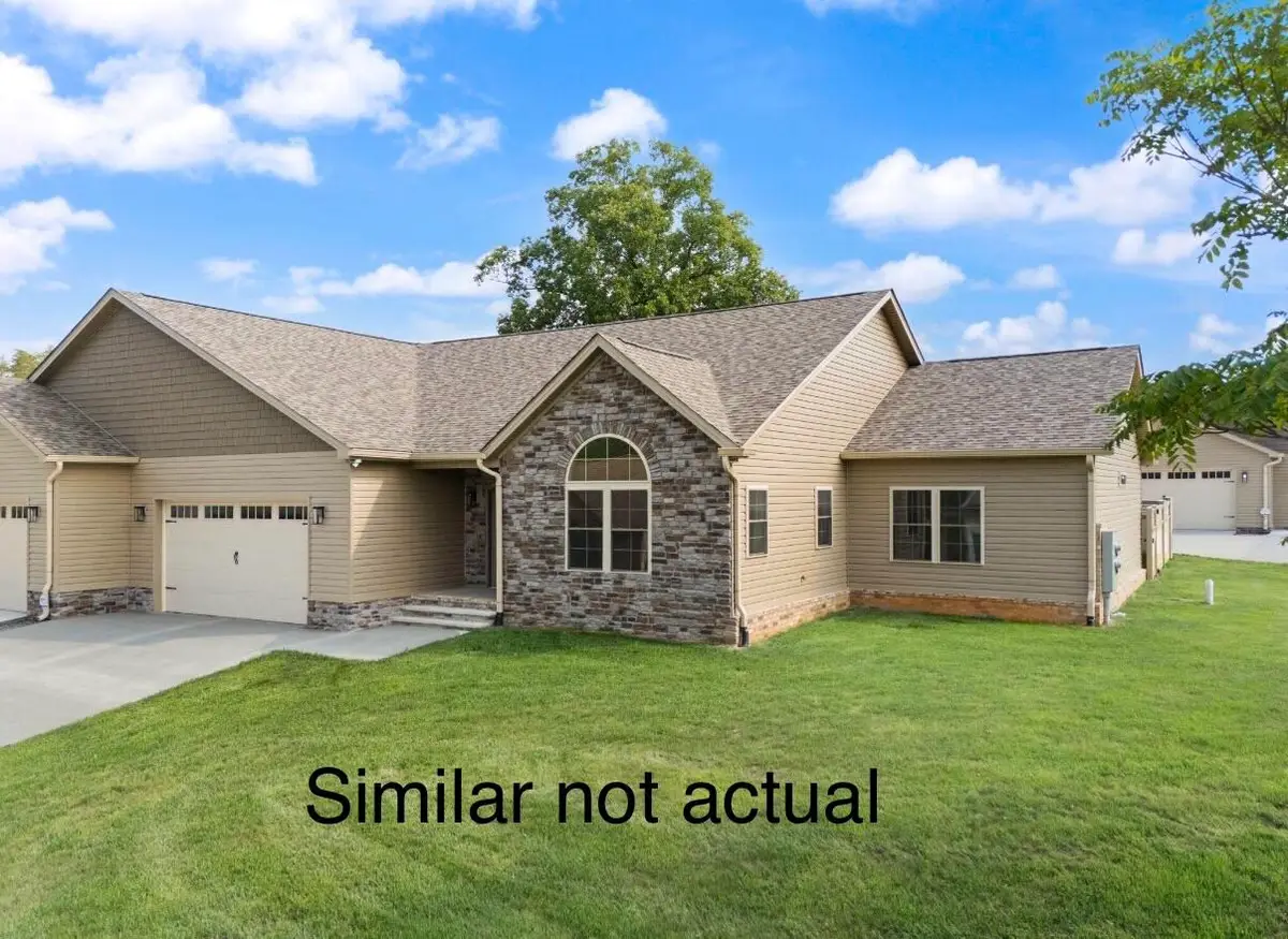 15-A W Canterbury Drive, Bronston, KY 42518 - #1