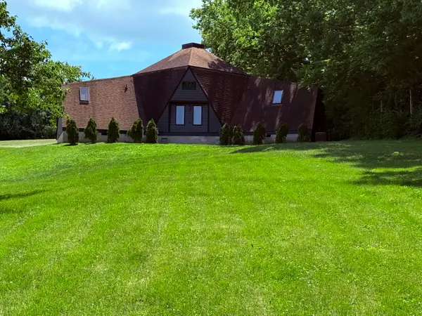 1989 Greentree Drive, Richmond, KY 40475
