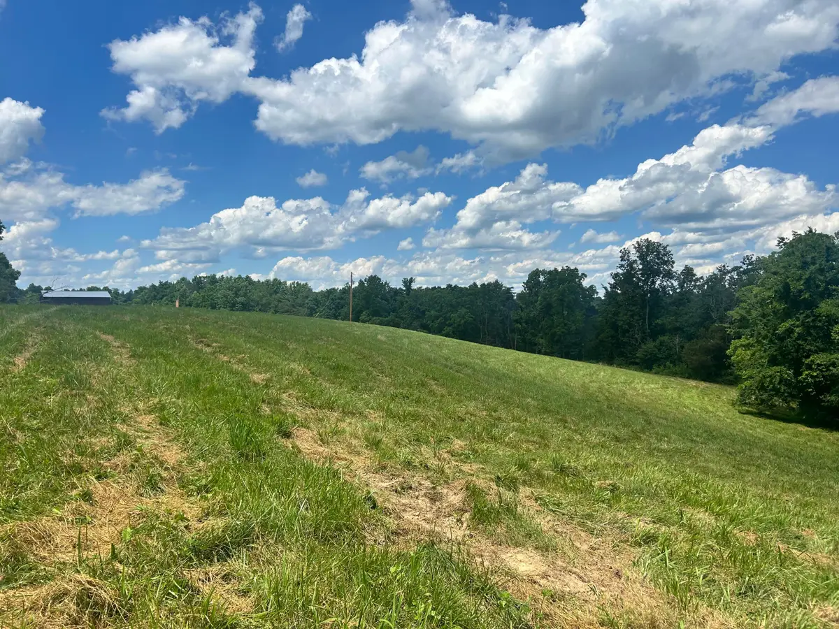 7 Ruel Glidewell Rd, Burkesville, KY 42717 - #1