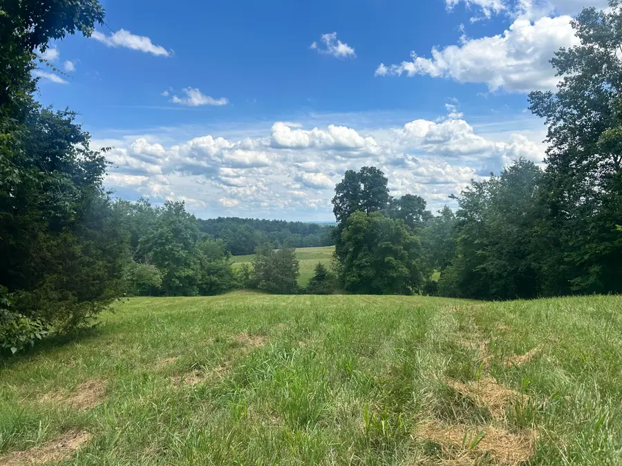 7 Ruel Glidewell Rd, Burkesville, KY 42717 - #3