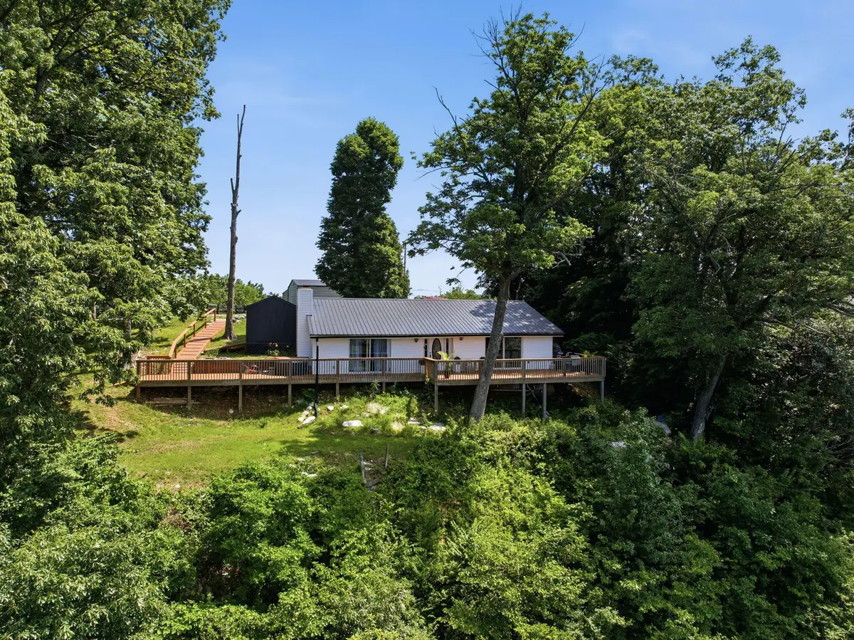 200 Lakeview Point Road, Harrodsburg, KY 40330 - #1