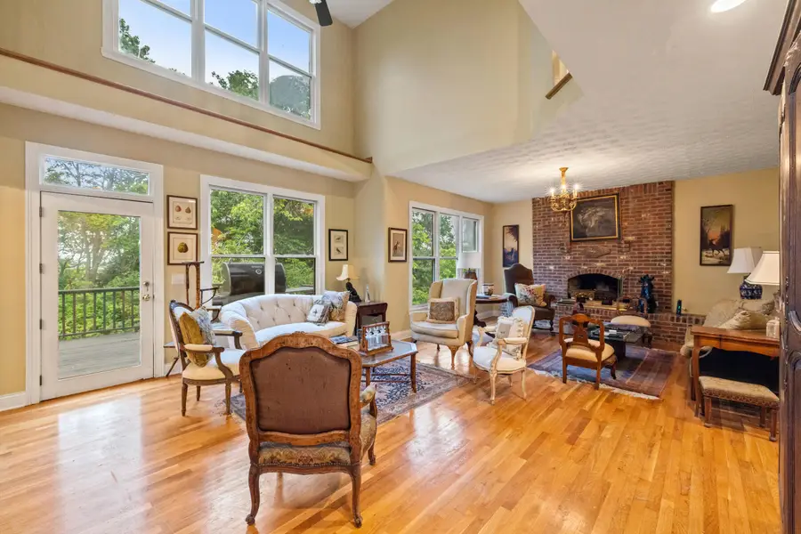 2309 Oregon Road, Versailles, KY 40383 - #2
