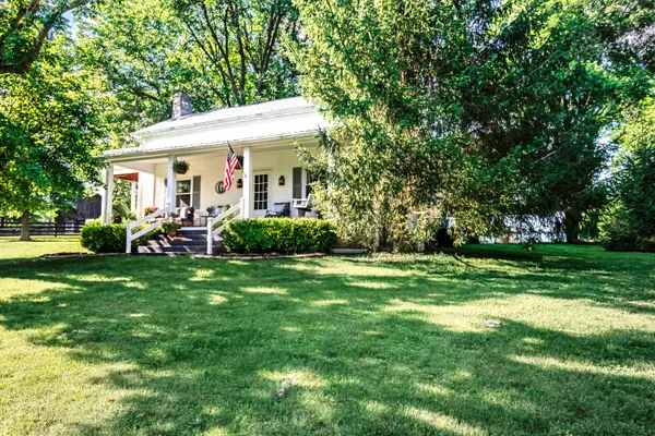 650 Delaney Ferry Road, Versailles, KY 40383