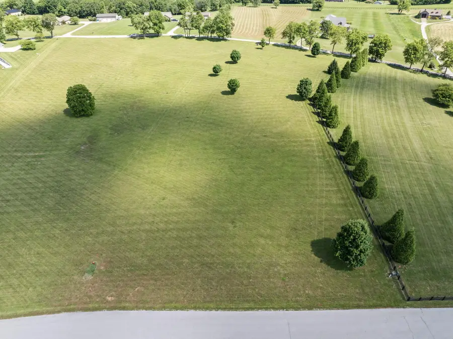 27 Walnut Hill Court, Cynthiana, KY 41031 - #3