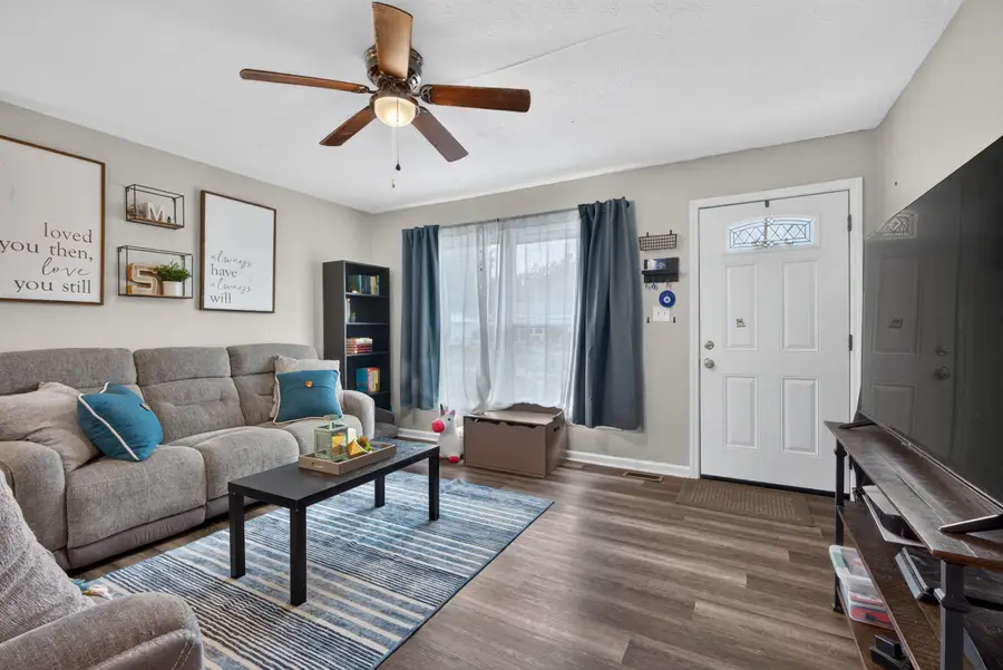 691 Harr Circle, Lexington, KY 40505 - #3