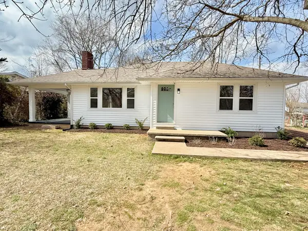 2711 Kenwood Drive, Hopkinsville, KY 42240