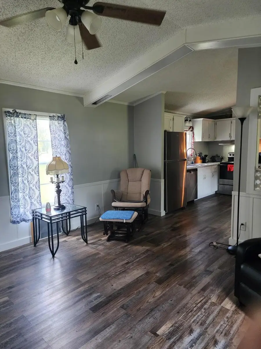 33 Tanglewood Drive, Burnside, KY 42519 - #2