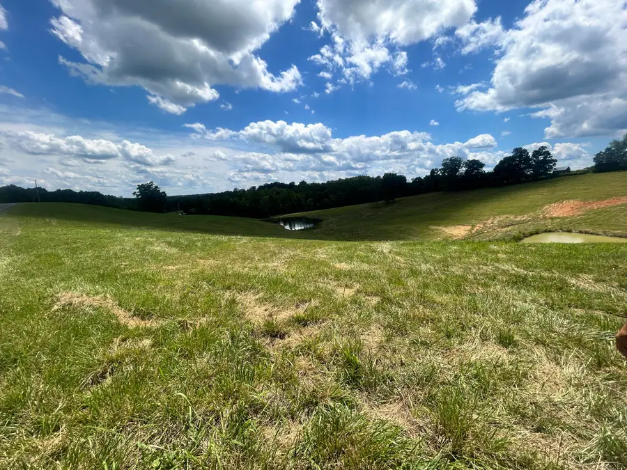 1 Hegira Road, Burkesville, KY 42717 - #3