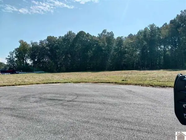 4460 Lance Walton Road, Paducah, KY 42001