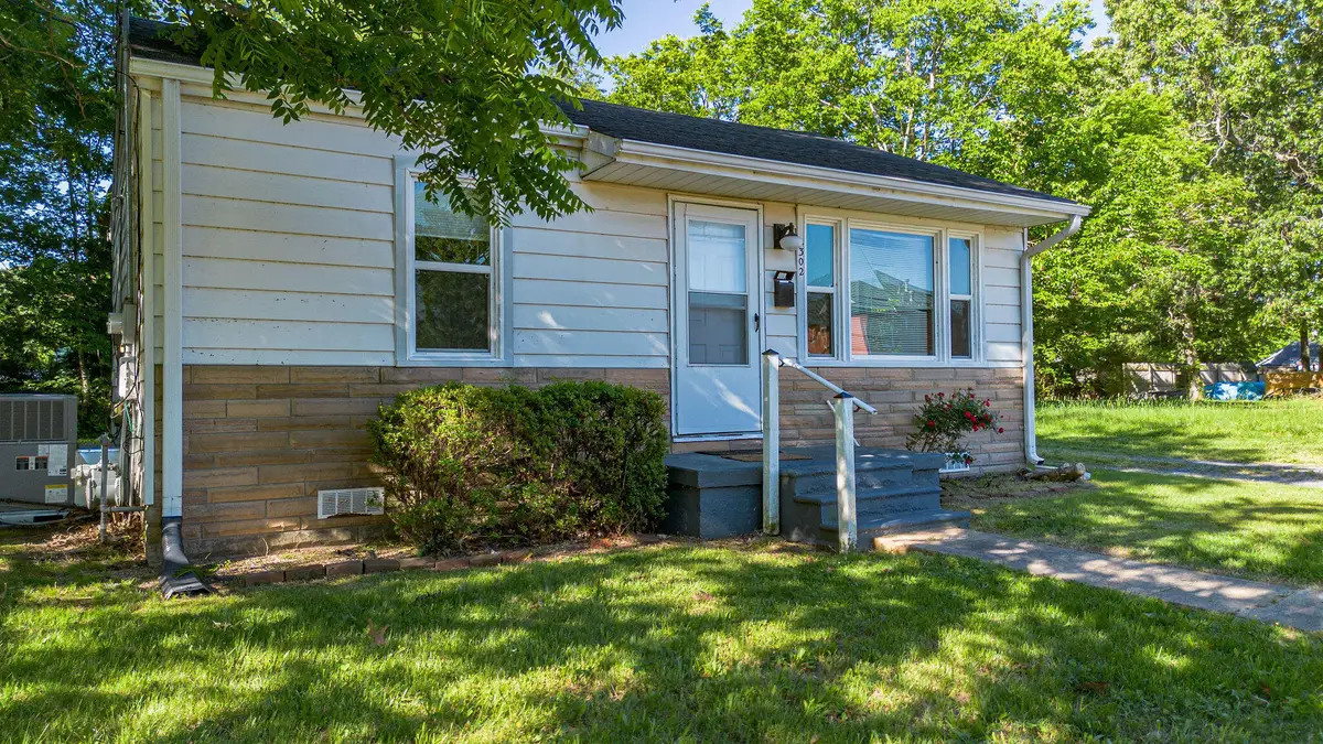 2302 S 25th Street, Paducah, KY 42003 - #1