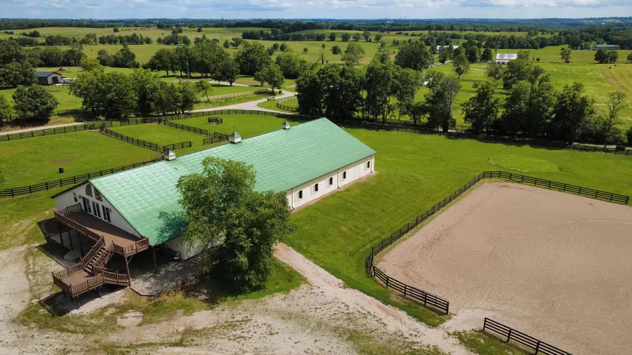 1070 Kidds Mill Road, Versailles, KY 40383 - #2