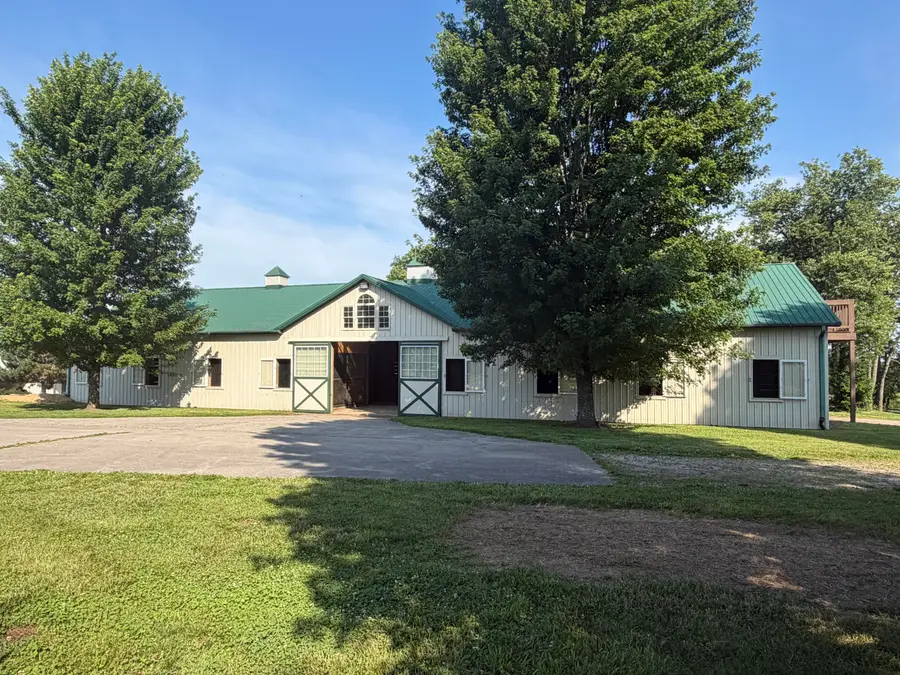 1070 Kidds Mill Road, Versailles, KY 40383 - #3