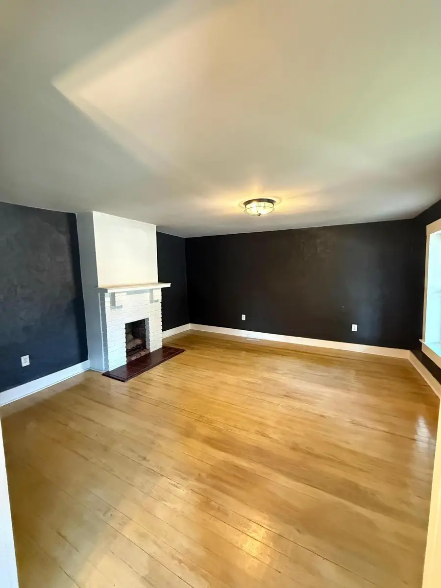 312 E 4th Street, Frankfort, KY 40601 - #3
