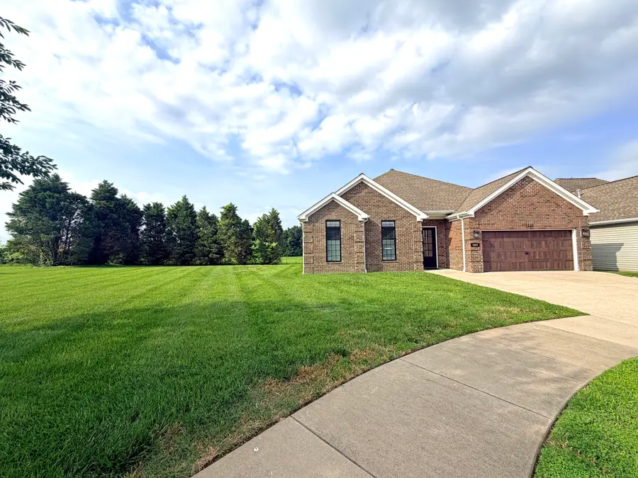 3228 Sandpiper Circle, Paducah, KY 42001 - #3