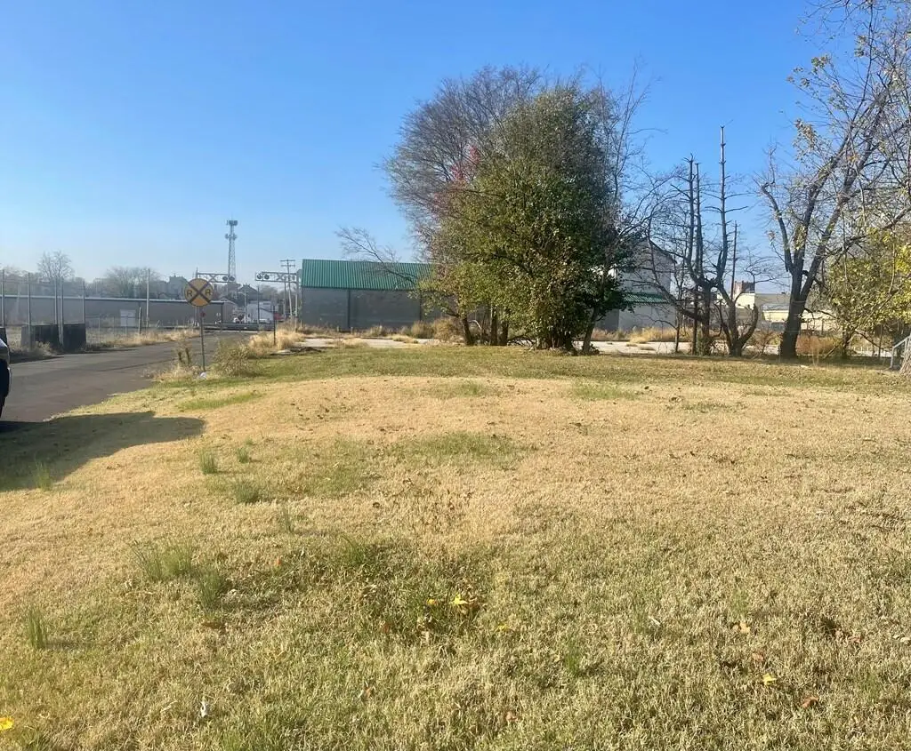 1111 S Campbell Street, Hopkinsville, KY 42240 - #1