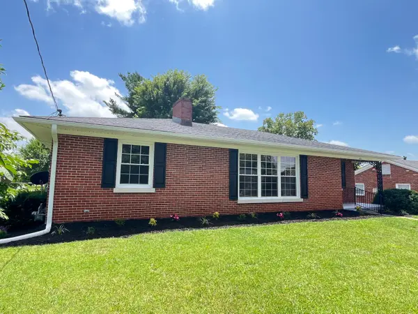 430 College Manor, Harrodsburg, KY 40330