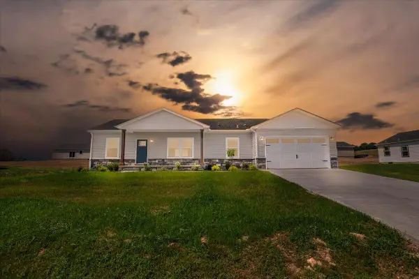 785 Sam Black Road, London, KY 40741