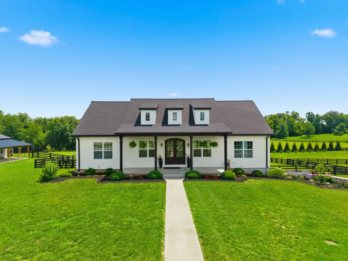 76 Woodspoint Drive, Lancaster, KY 40444 - #1