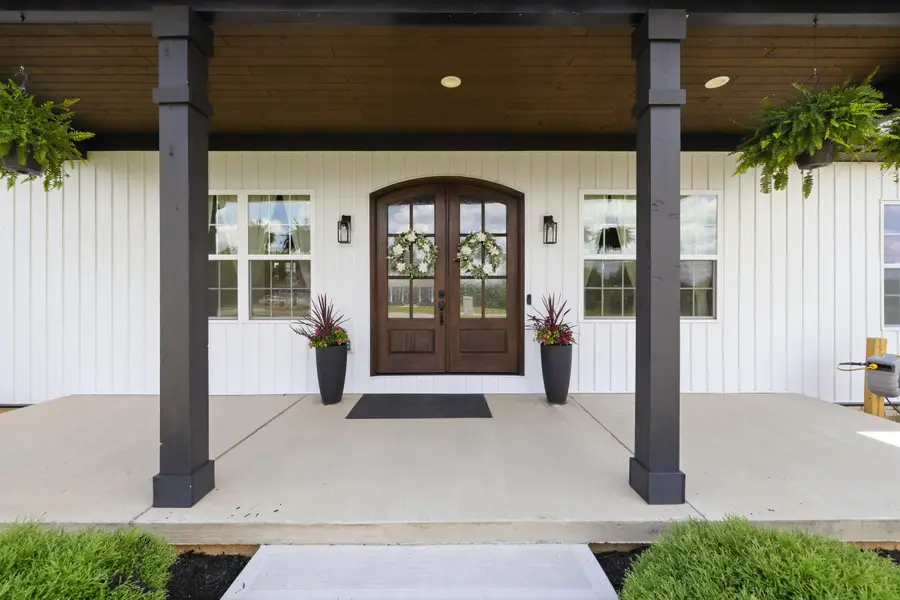 76 Woodspoint Drive, Lancaster, KY 40444 - #3