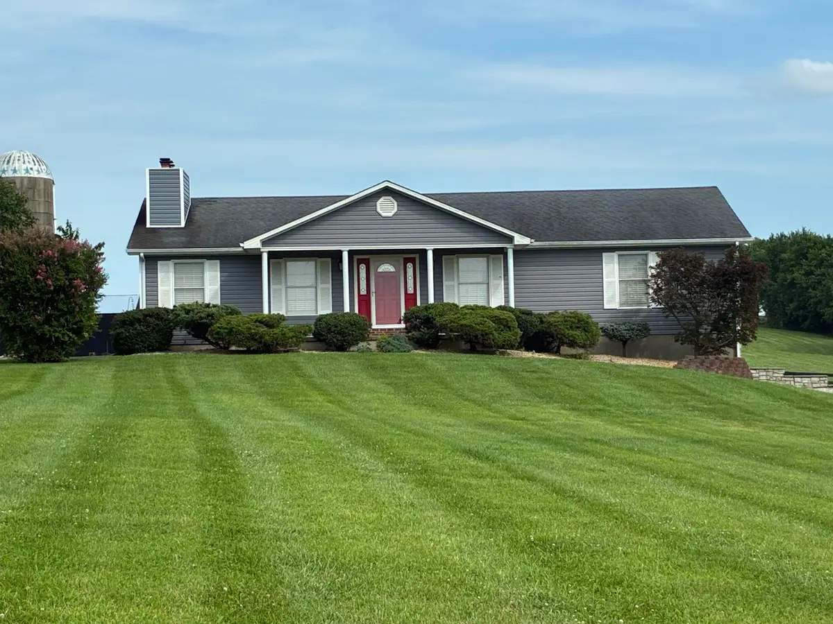 1835 Warwick Road, Harrodsburg, KY 40330 - #1