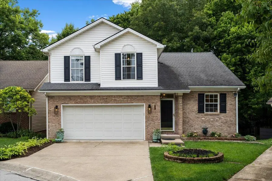 2316 Valencia Drive, Lexington, KY 40513 - #2