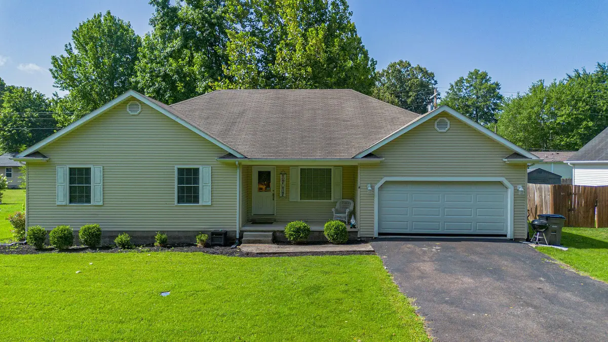1611 Creekside Drive, Paducah, KY 42003 - #1