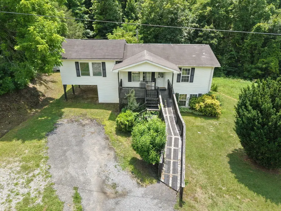 327 Day Hollow, Bledsoe, KY 40810 - #2