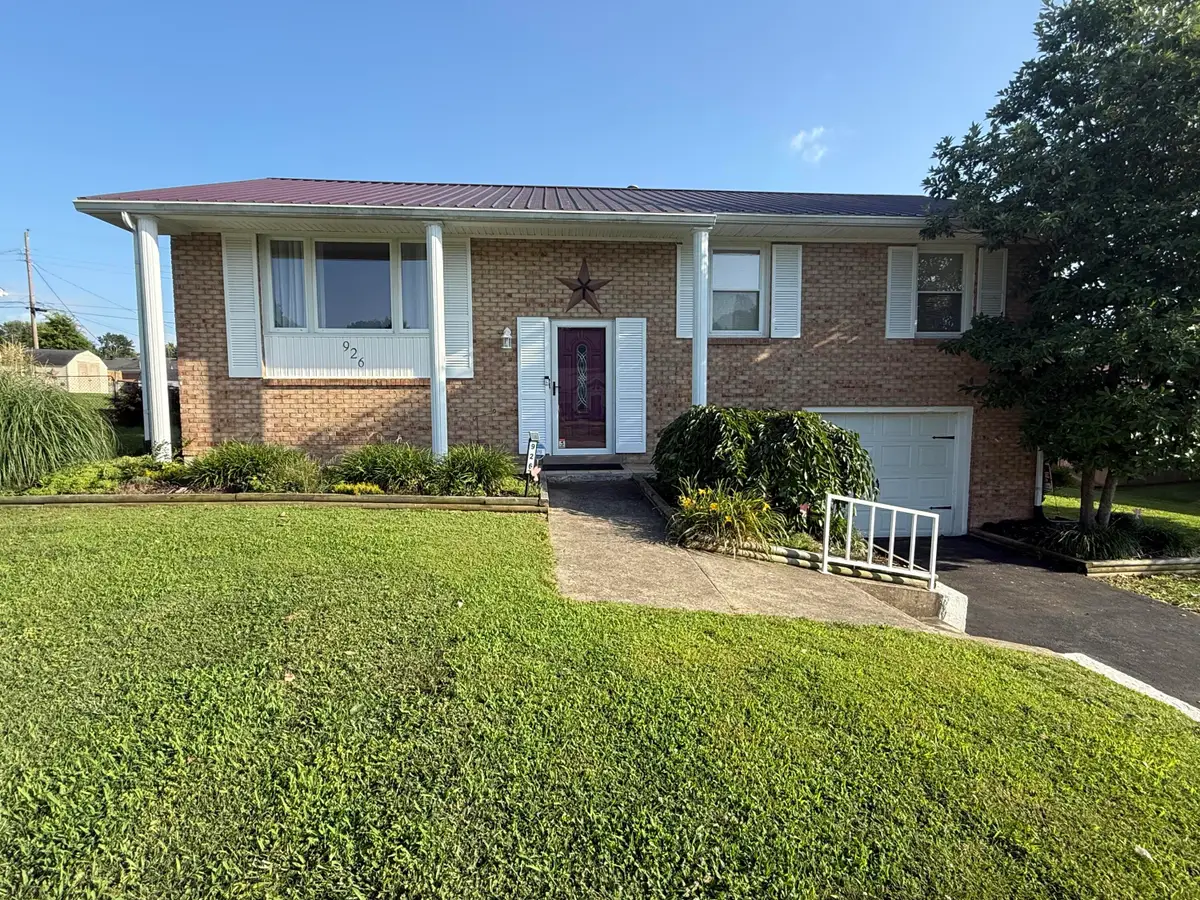 926 Riverside Drive, Harrodsburg, KY 40330 - #1