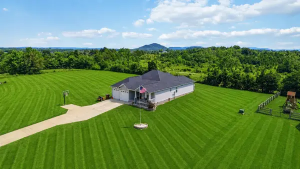 184 Crossing View Drive, Berea, KY 40403