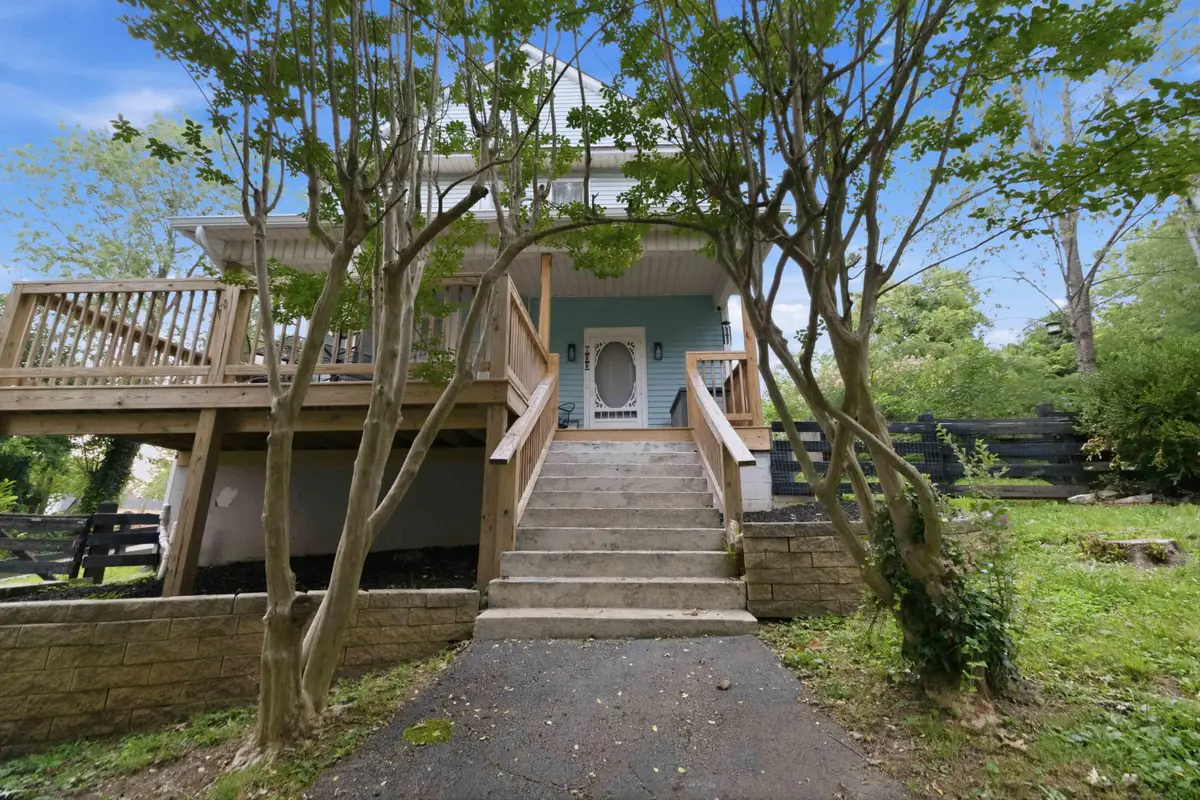 138 W French Avenue, Burnside, KY 42519 - #1