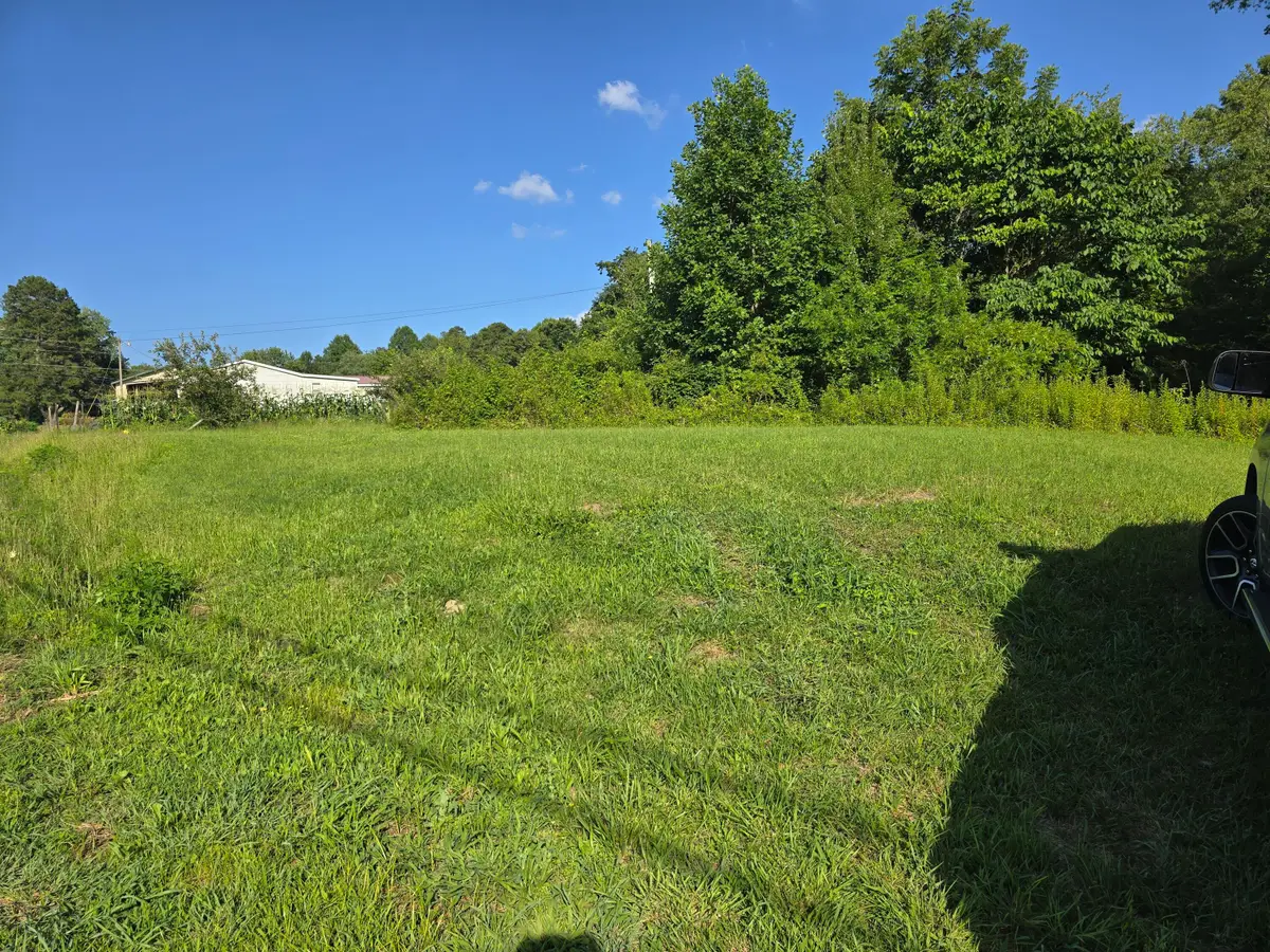 3245 Level Green Road, Corbin, KY 40701 - #1