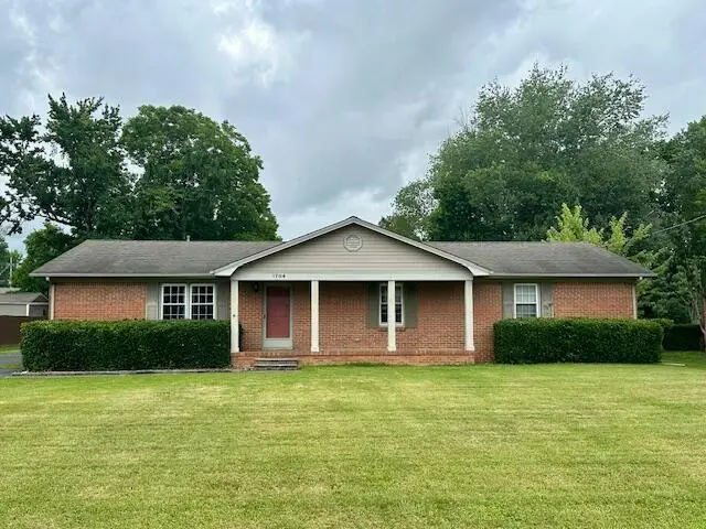 1704 Keenland, Murray, KY 42071 - #1