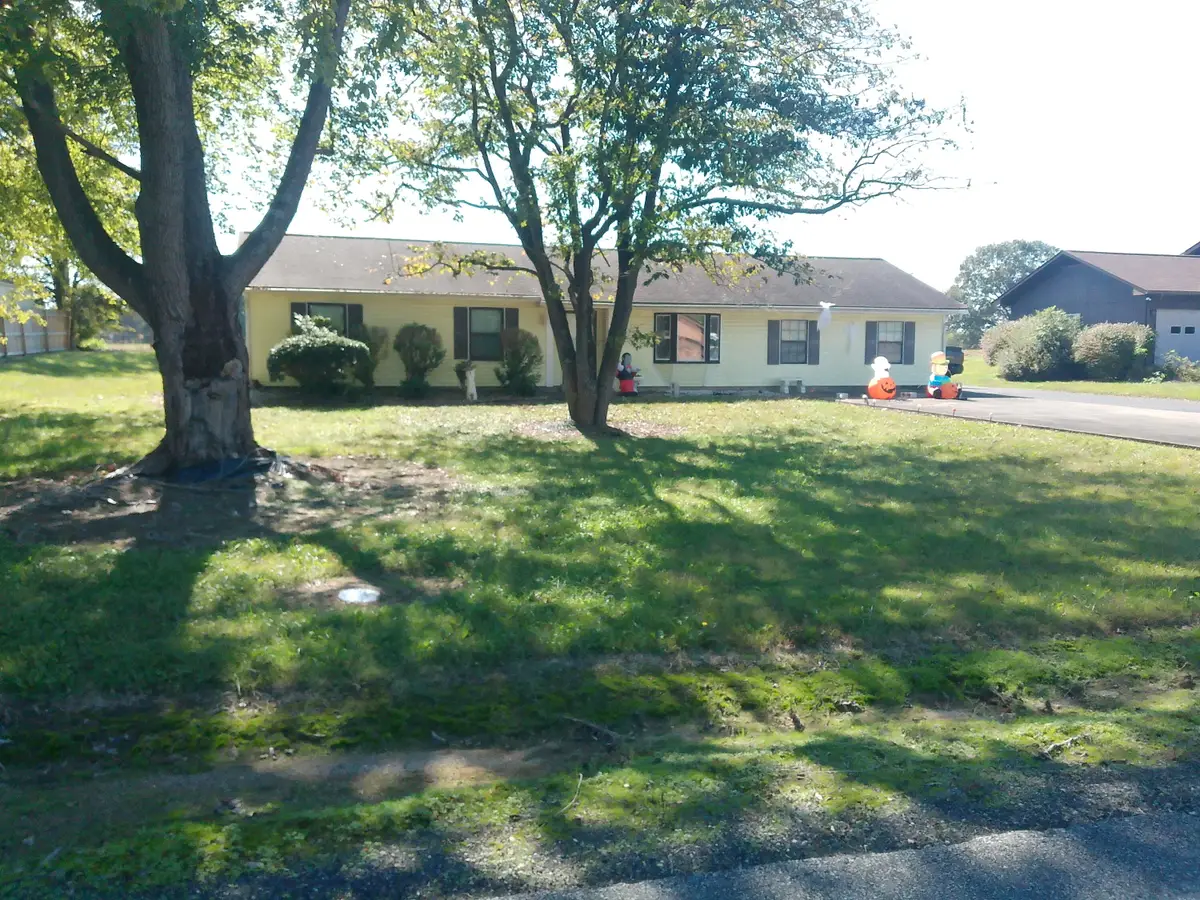 225 Wilton Circle, Paducah, KY 42003 - #1