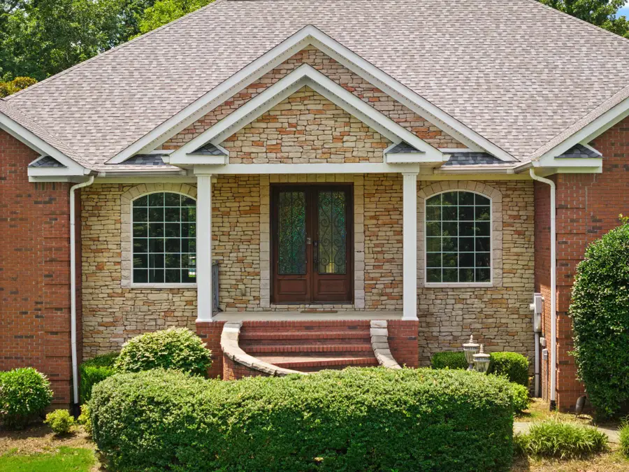 1075 Bent Creek Drive, Benton, KY 42025 - #2