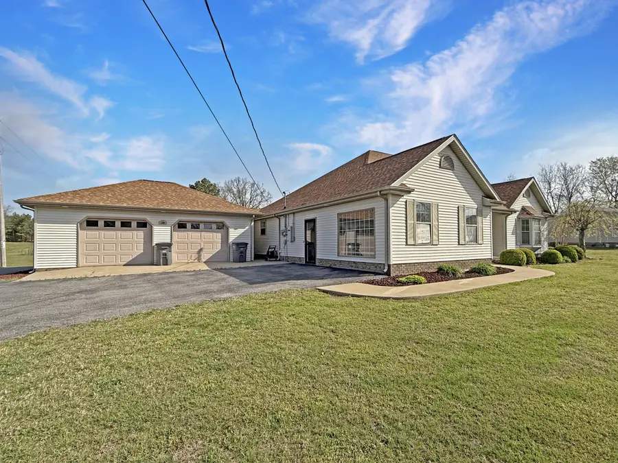 150 Wrather Road, Murray, KY 42071 - #3