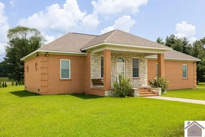 2616 State Route 440, Hickory, KY 42051 - #1
