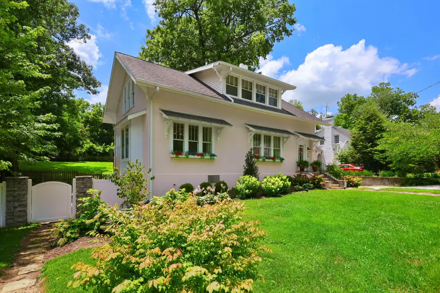 850 W Lexington, Danville, KY 40422 - #2