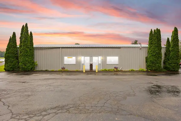 2367 U.s. 127 Business, Jamestown, KY 42629